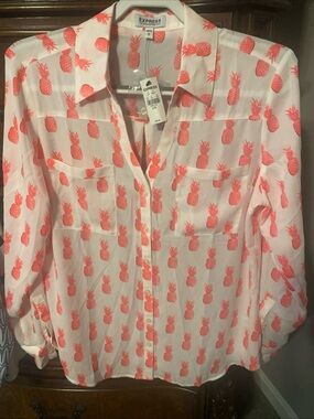Express pineapple print portofino Blouse nwt
